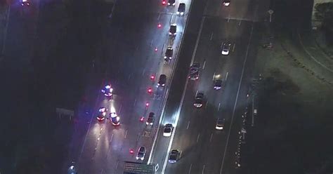 Pedestrian hit, killed on 405 Freeway; lanes blocked